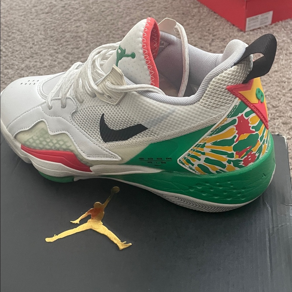 Jordan Zoom 92 size 9